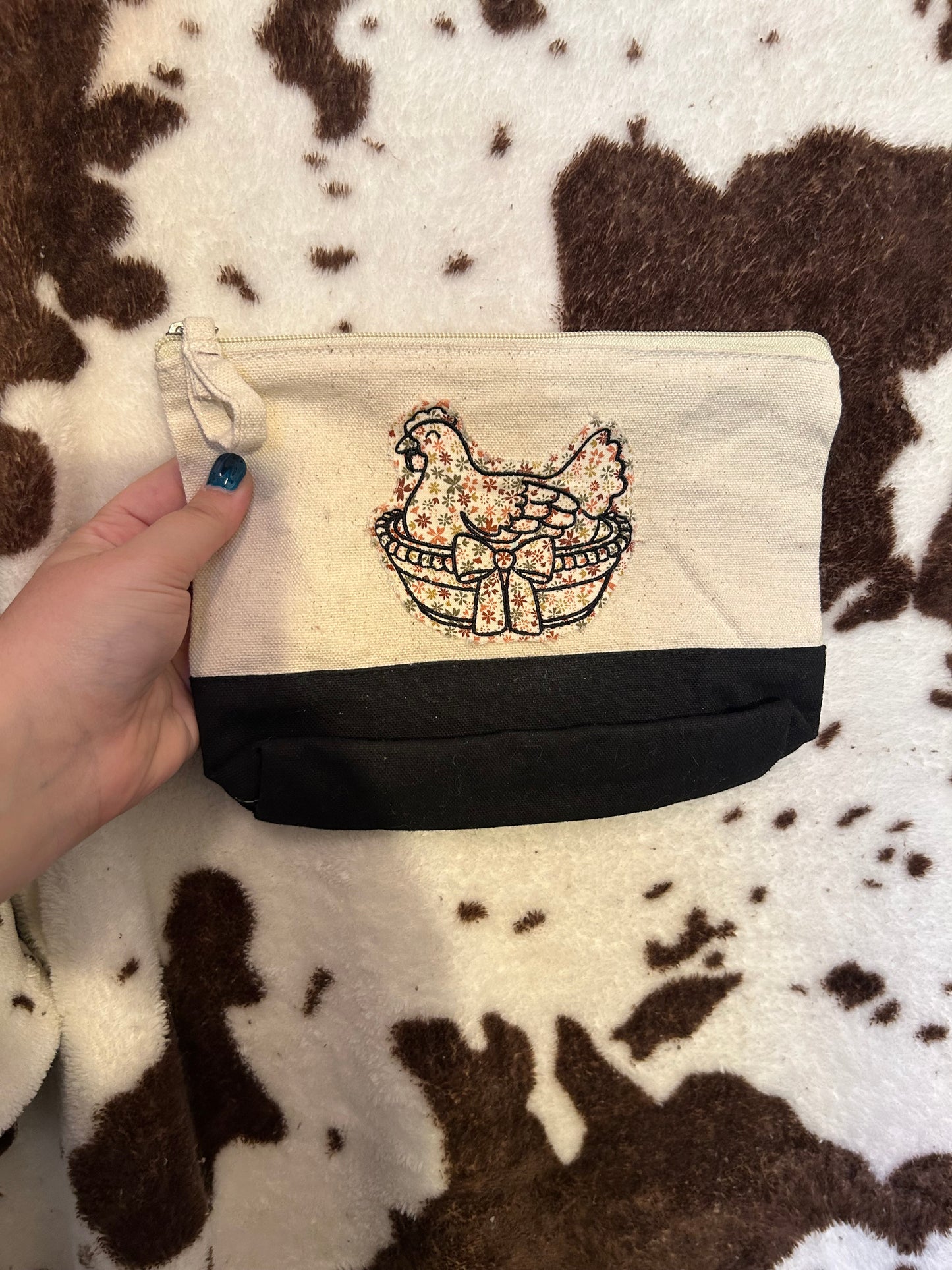 Hen on a nest bag