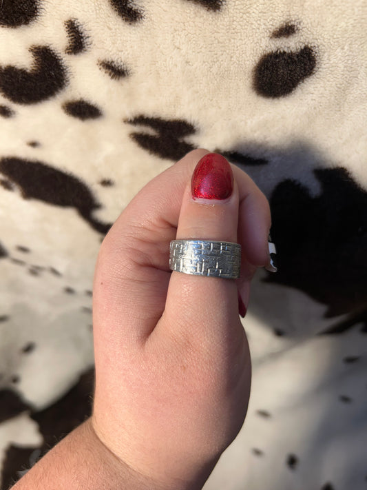 Outlander Ring - Size 8