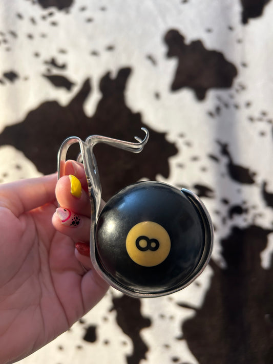 8 Ball Plant Snail