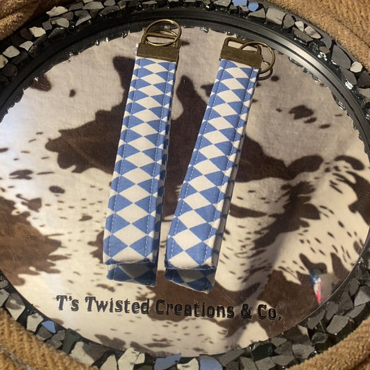 Ace In diamonds keychain
