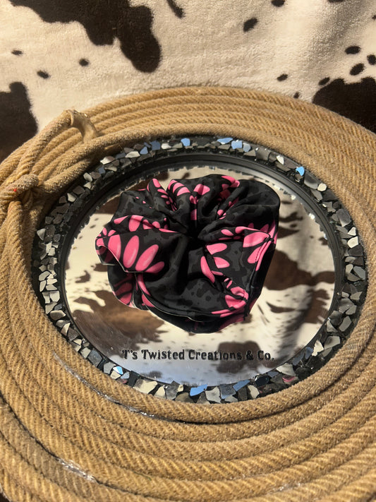 Squash Blossom Scrunchie